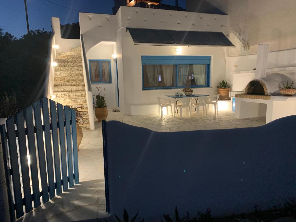 Blue Sea Villa & Apartments Makrýgialos Exteriör bild